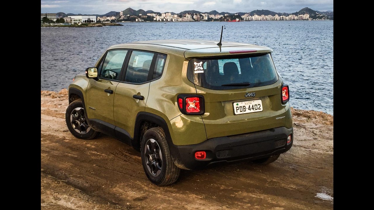 Teste CARPLACE: Renegade 4x4 encara pista e off-road em 1.000 km de viagem