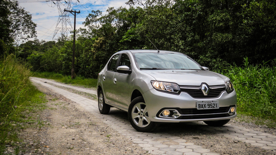 Renault Logan 1.6 2017 Teste BR