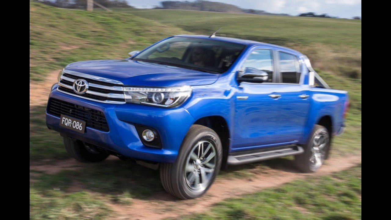 Nova Hilux emplaca 8.100 unidades e já é líder de vendas na Tailândia