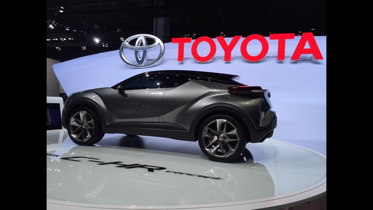 Frankfurt: Toyota C-HR Concept II adianta visual de SUV rival do HR-V