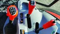 KUBOTA M5111 Hydraulic Shuttle  
