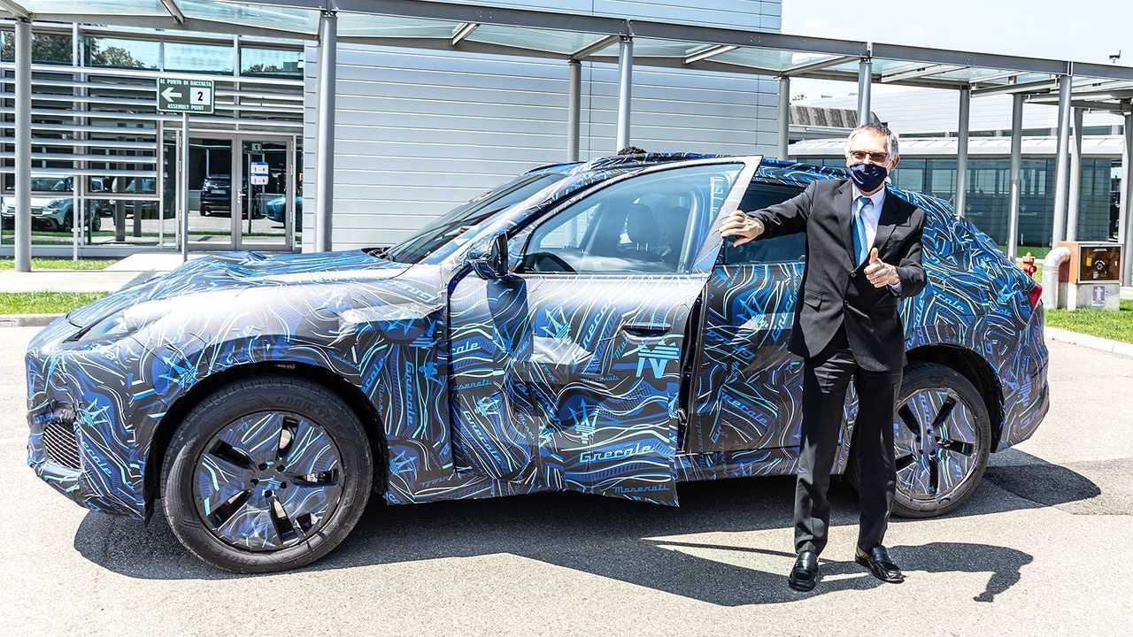 Top management Stellantis alla sede Maserati di Modena