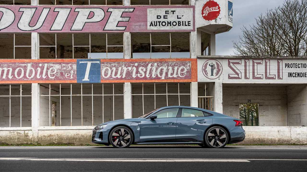 Avaliação: Audi e-tron GT quattro 2021