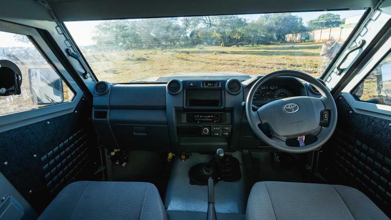 SVI Max 3 Troopy