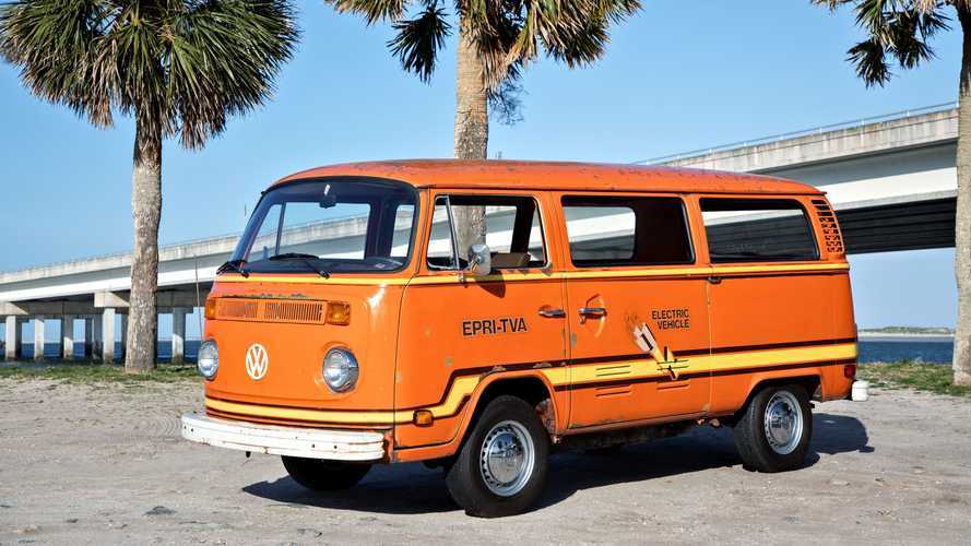 Volkswagen решил напомнить о своем электромобиле из 1970-х