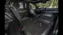 Peugeot 5008, un abitacolo a prova di 