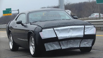 2015 Dodge Challenger spy photo