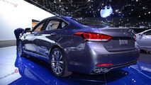 2015 Hyundai Genesis live at 2014 NAIAS