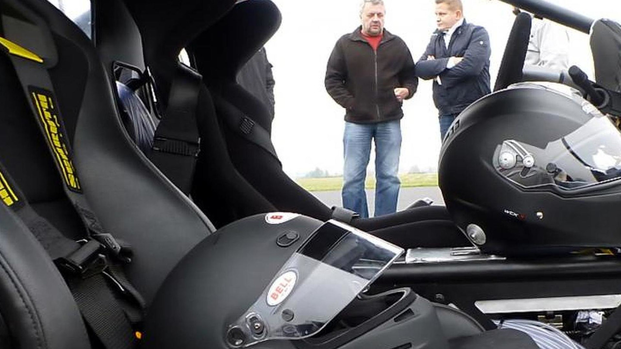 Arrinera Hussarya Rolling Chassis Tests With Lee Noble Arrinera Hussarya Rolling Chassis Tests With Lee Noble