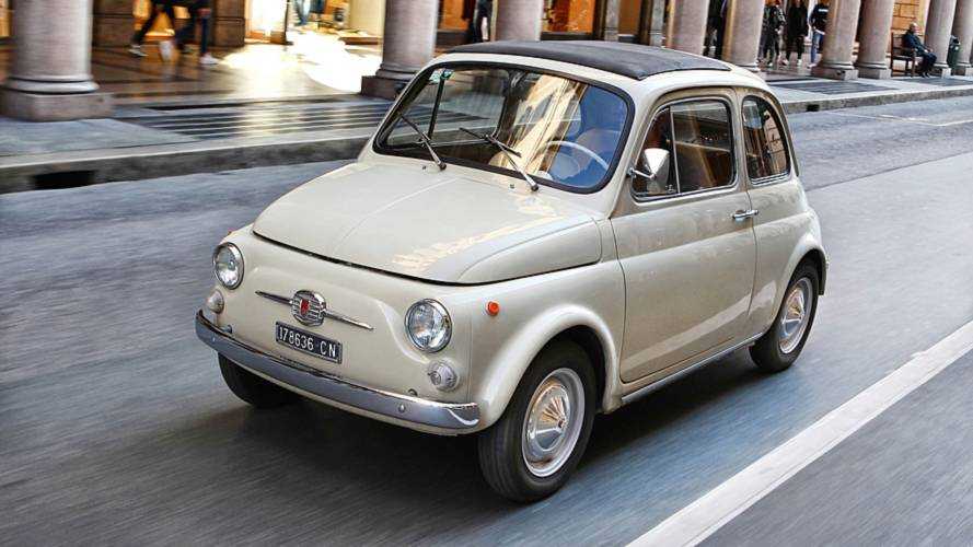 Fiat 500 e Dacia Sandero, le più economiche a 50 anni di distanza