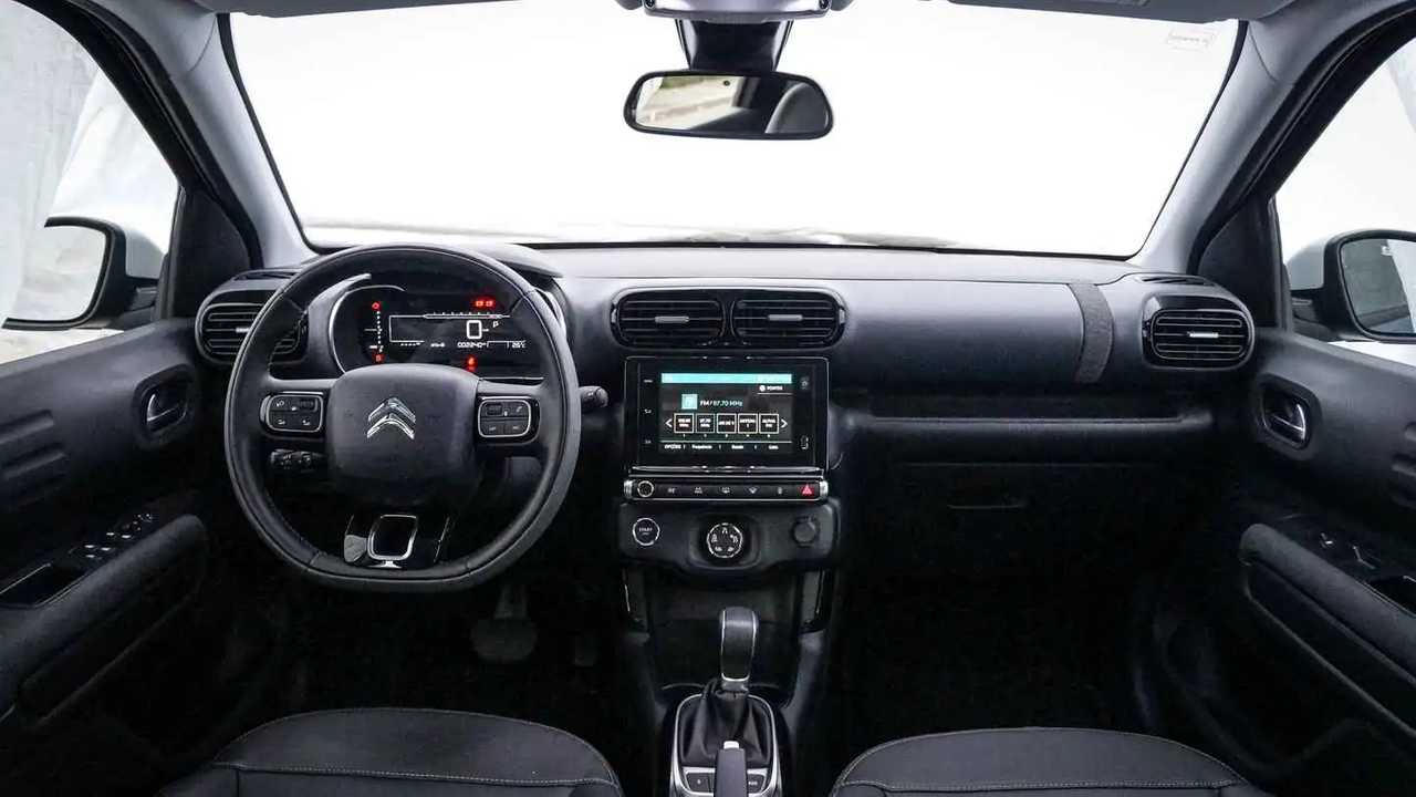 Citroën C4 Cactus vs. Chevrolet Tracker