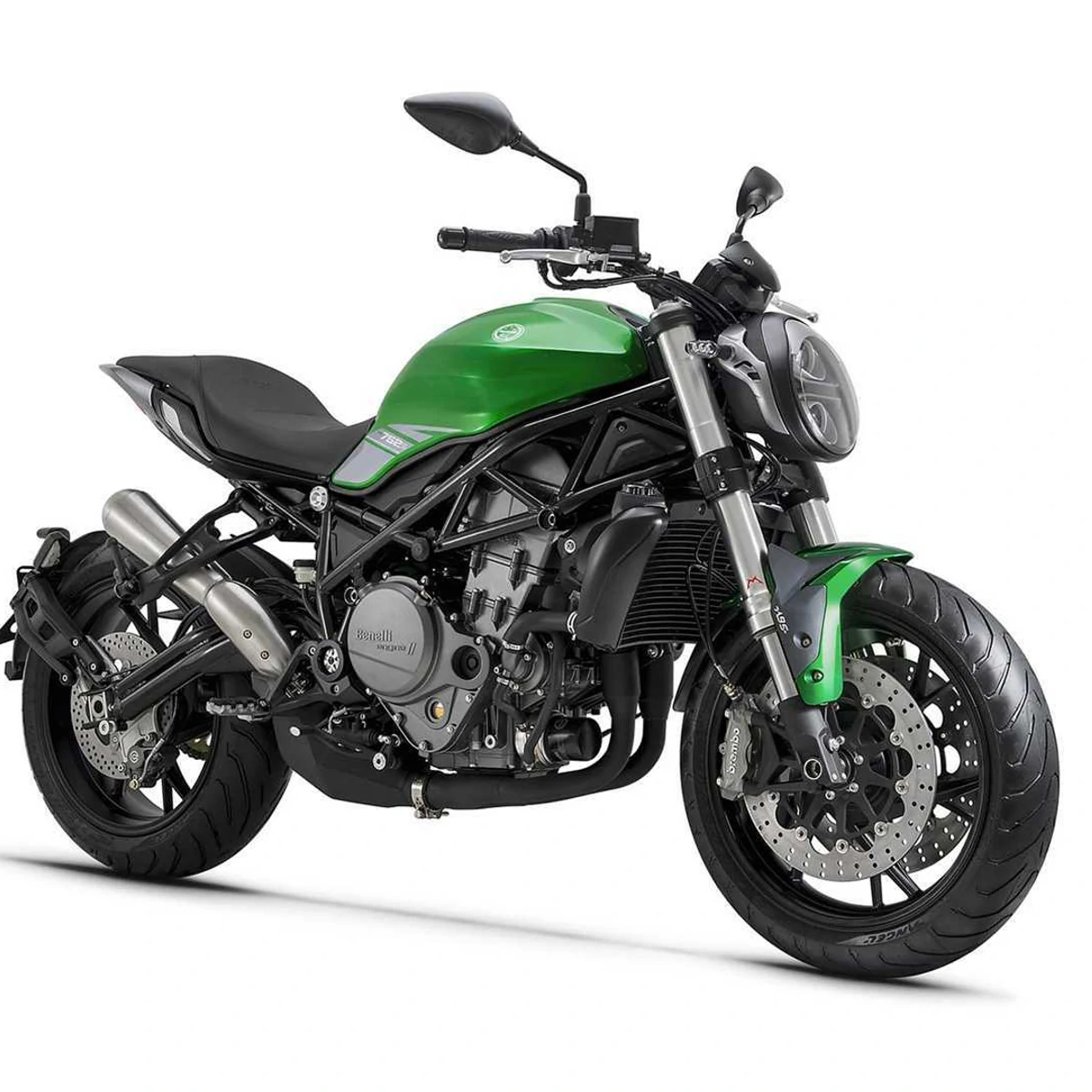 Benelli Unveils Very Cool Middleweight 752S