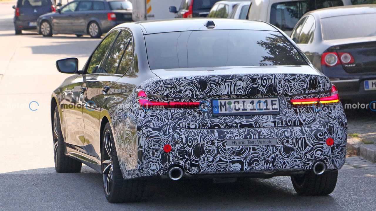 BMW 3er G20 Facelift (2022) auf neuen Erlkönigbildern