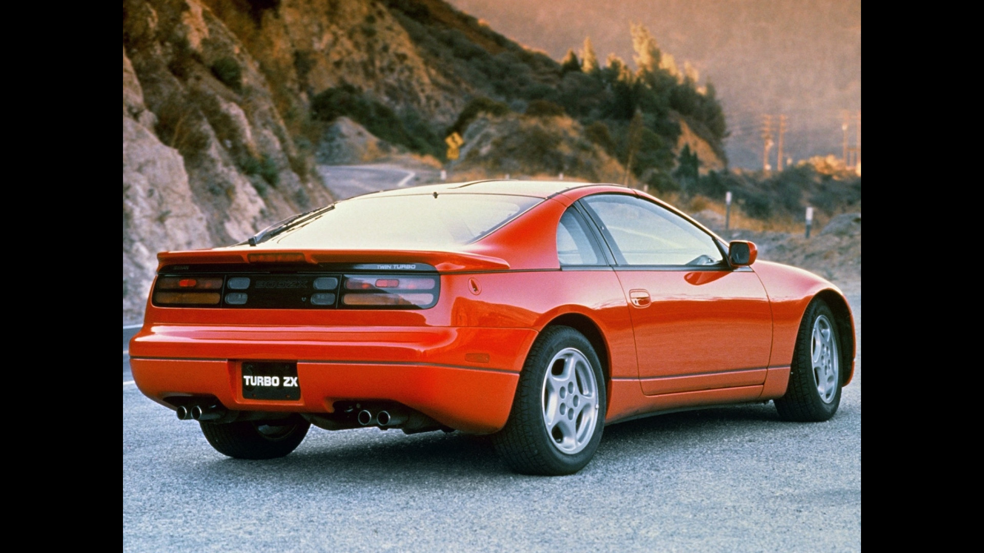 nissan-300zx-z32-spaventava-porsche-e-ferrari.jpg