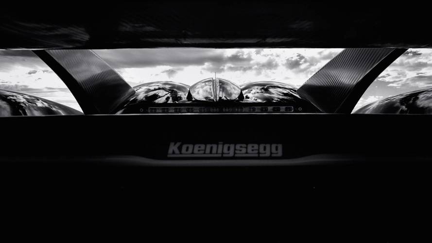 Hasselblad And Koenigsegg Agera RS Speed Run