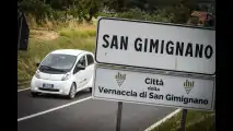 Peugeot iOn per San Gimignano