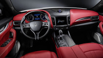 Nuova Porsche Cayenne contro Maserati Levante e Range Rover Sport
