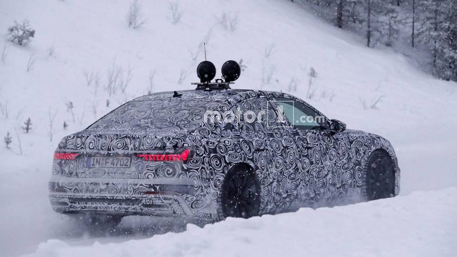 2019 Audi A6 üretim farları casus fotoğraf