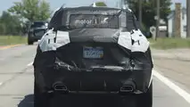 2018 Jeep Cherokee spy photo