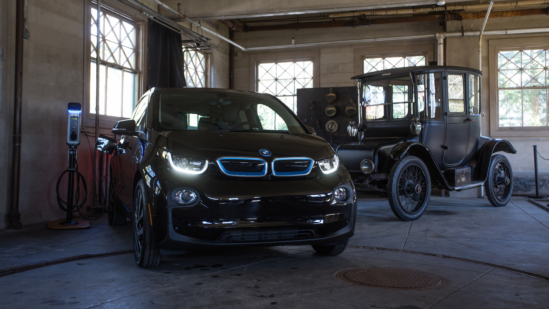 Bmw Will Build 100 Ev Charging Stations In U S National Parks
