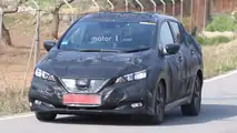 2018 Nissan Leaf spy photo