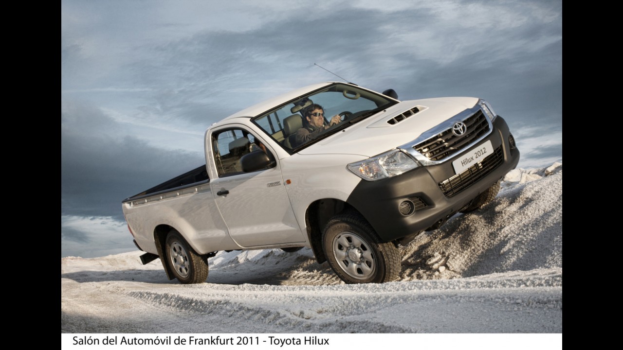 Salão de Frankfurt: Toyota revela oficialmente todos os detalhes da Hilux 2012 - Veja fotos