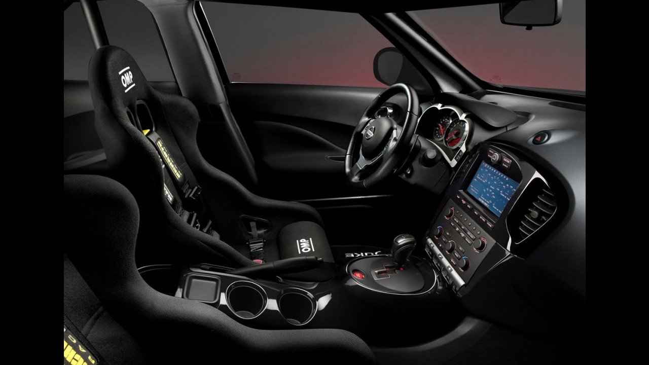Nissan divulga mais fotos do Juke-R Concept 2011