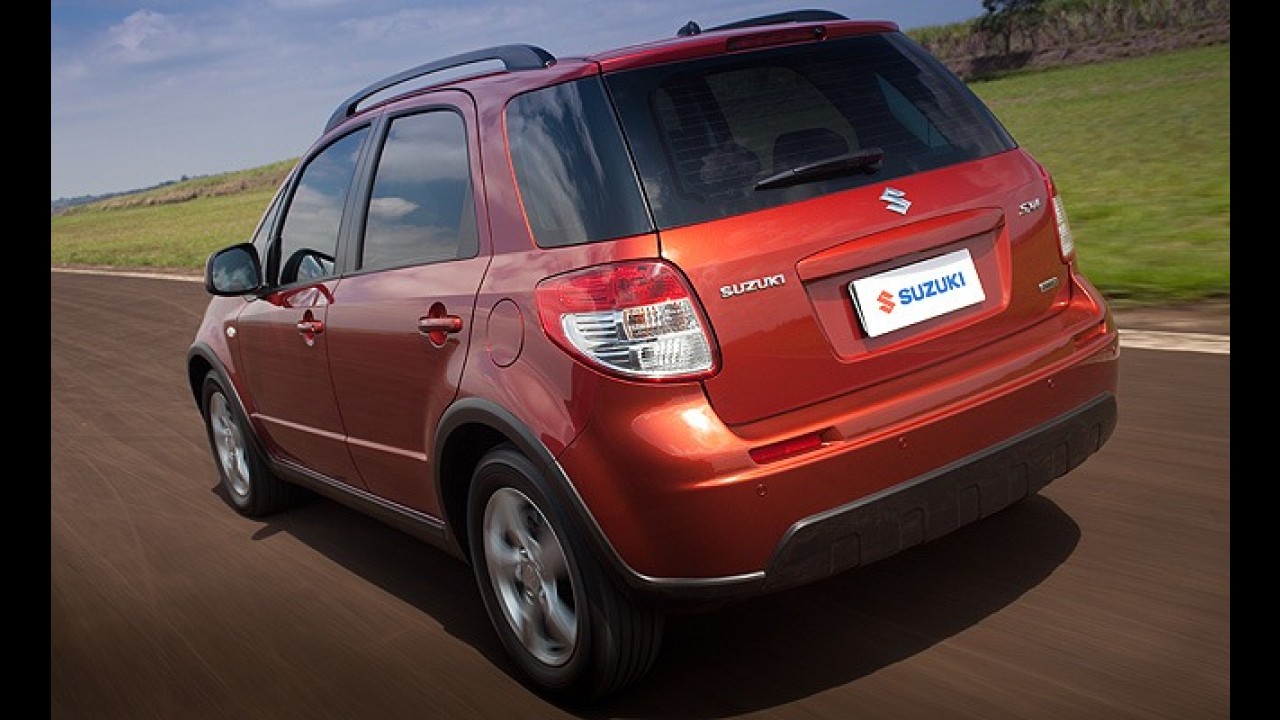 Mais barato: Suzuki SX4 chega custando a partir de R$ 59.990 na linha 2012
