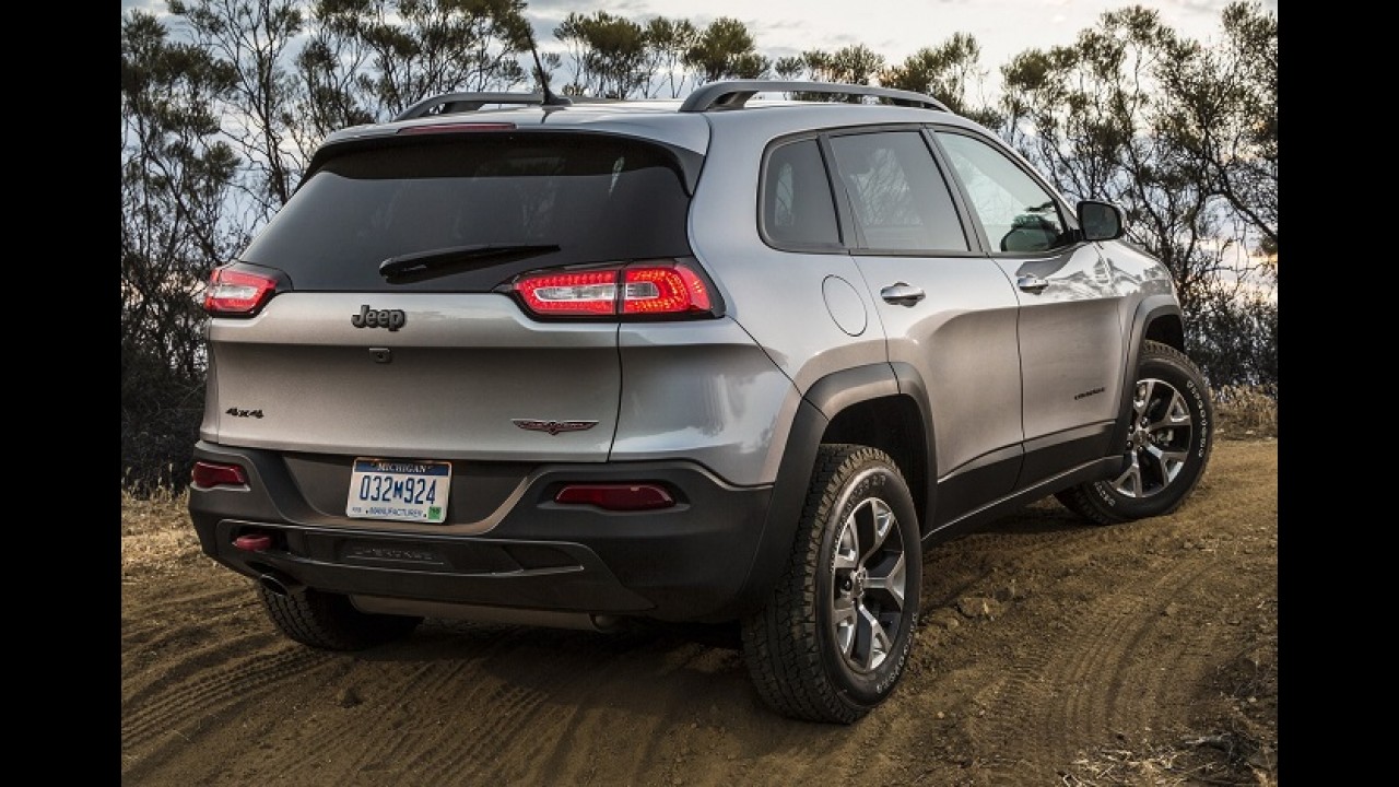 Jeep é obrigada a trocar motor de Cherokee usado em teste de longa duração