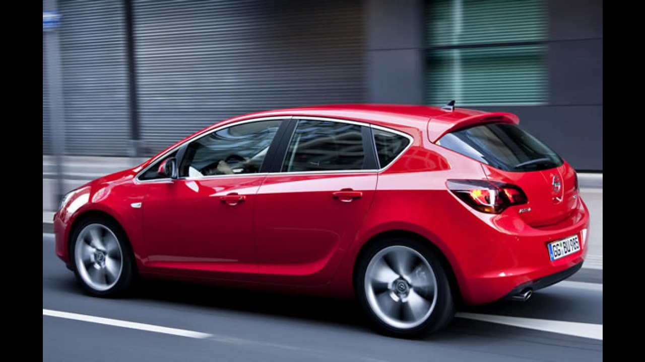 Opel Astra ganha sistema Stop&Start na Espanha - Consumo chega a 25,6 km/litro