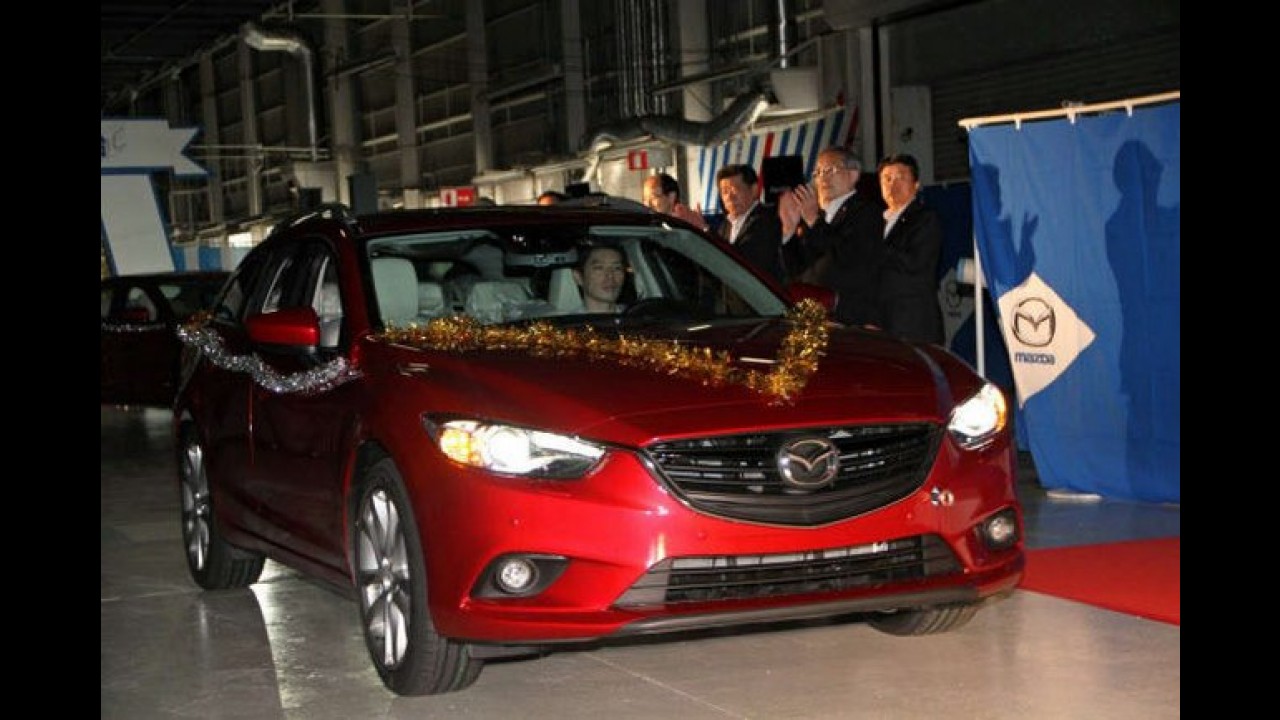 Mazda6 é revelado na versão wagon antes da estréia oficial
