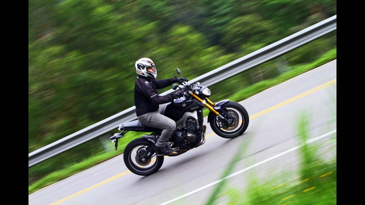 Vendas de motos caem 8,7% e produção cresce 43,9% em janeiro