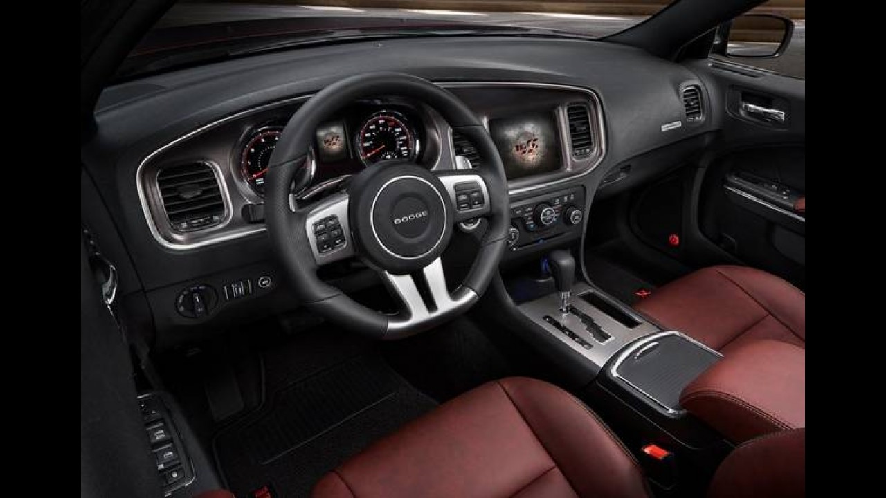 1º Dodge Charger 100th Anniversary Edition chegou ao Brasil e custa R$ 215 mil