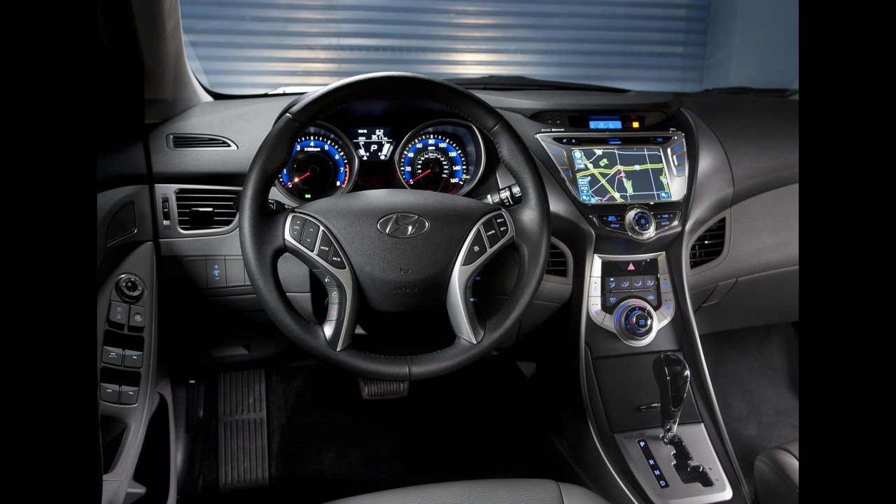 Hyundai Elantra é investigado por falha em airbag nos EUA - Motorista teve orelha dilacerada