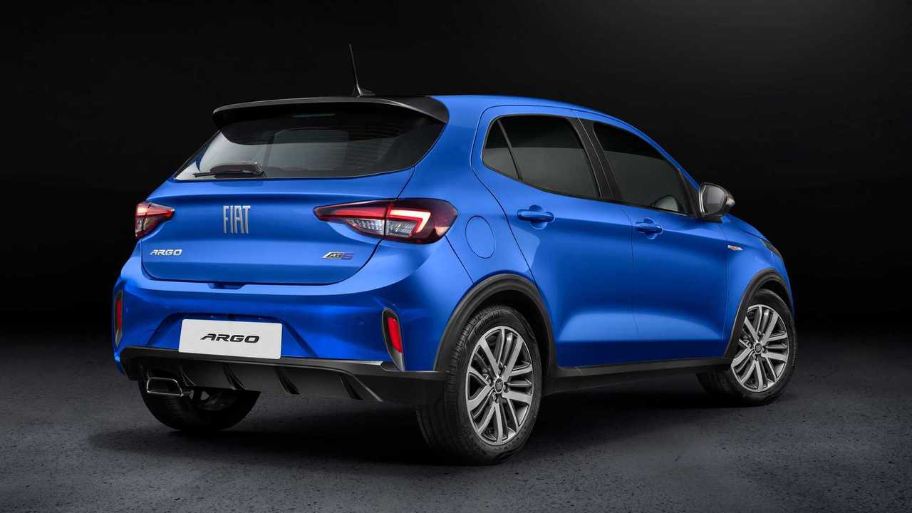 Projeção: Fiat Argo e Cronos reestilizados