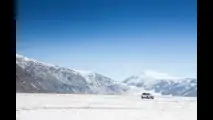 Guidare sulla neve: ecco le tecniche 