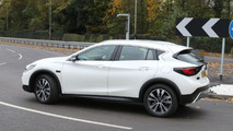 Infiniti QX30 spy photo