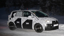 Opel Meriva spy photo