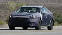 2017 Kia Cadenza spy photo