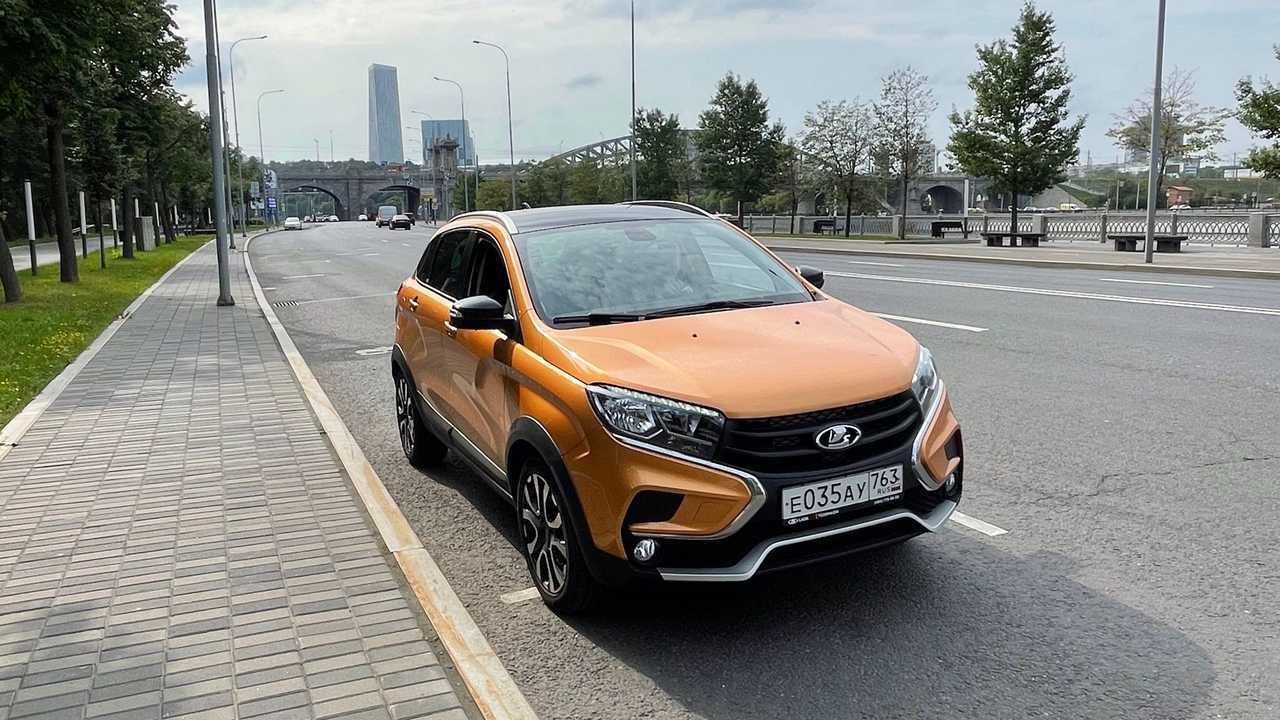 Lada XRAY Cross