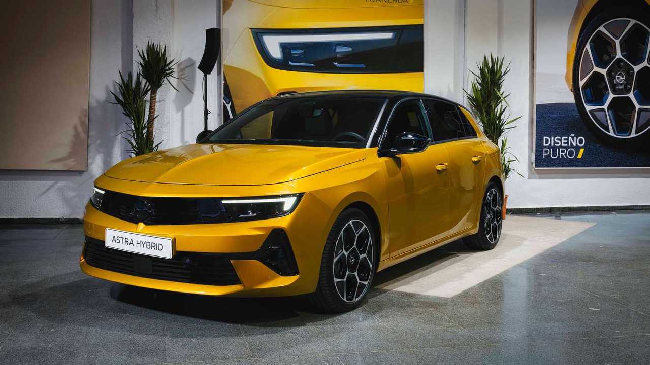 Opel Astra 2022 presentación estática