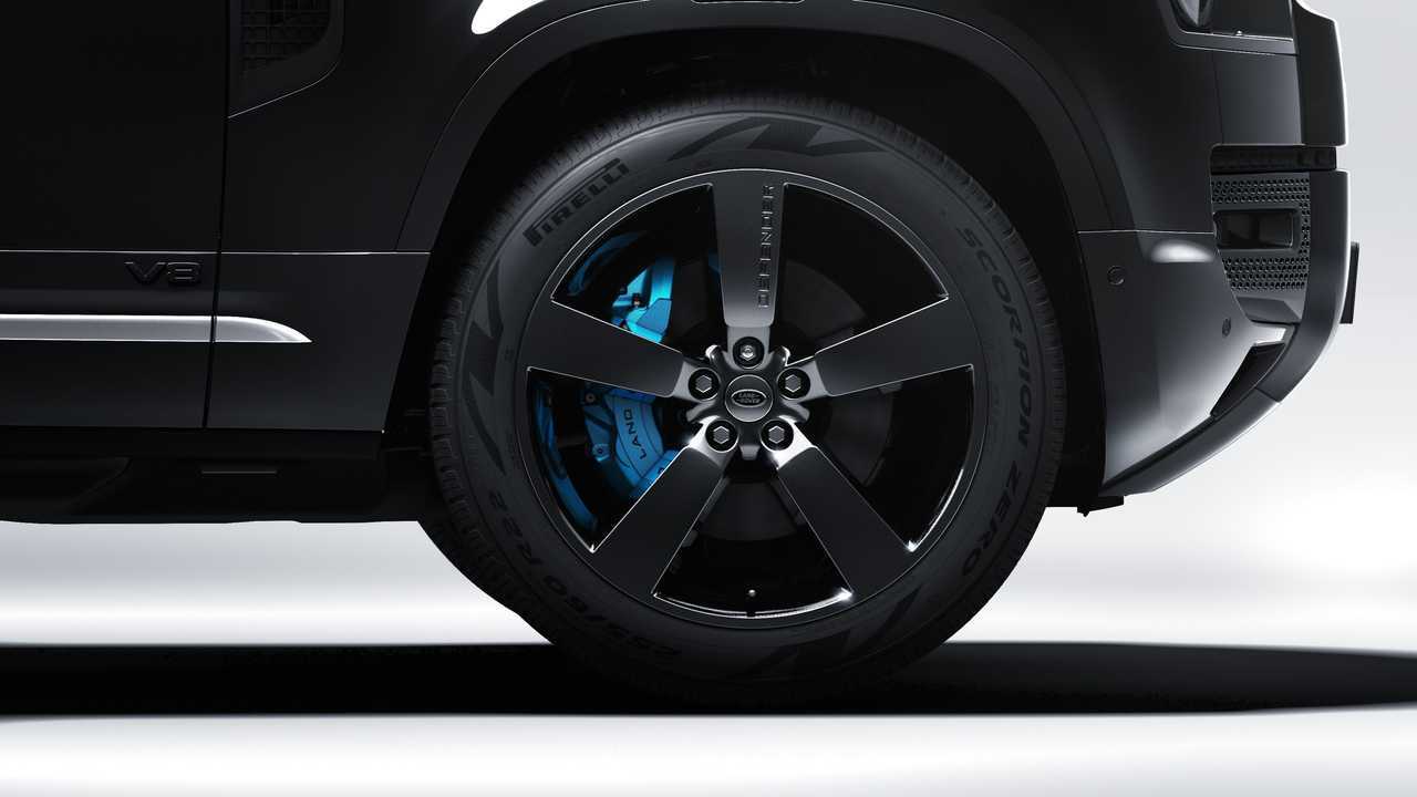 Roues Land Rover Defender V8 James Bond Edition 2022