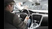Genf 2017: Sitzprobe im neuen VW Arteon