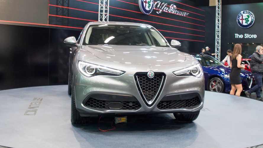 Alfa Romeo Stelvio - 2017 İstanbul Autoshow