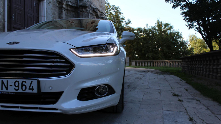 Ford Mondeo 2.0 Hybrid Titanium Teszt