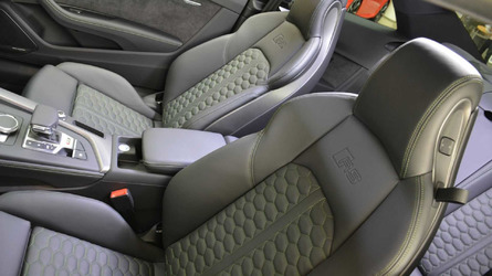 Sonomagrün Metalik renkli Audi RS5