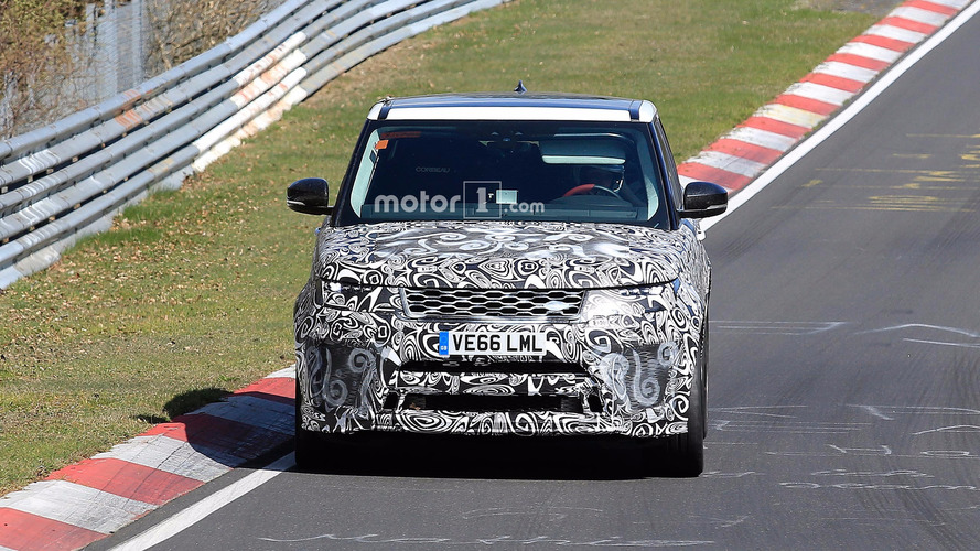 Land Rover Range Rover Sport SVR Spy Pics
