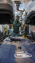 Land Rover Defender 2,000,000