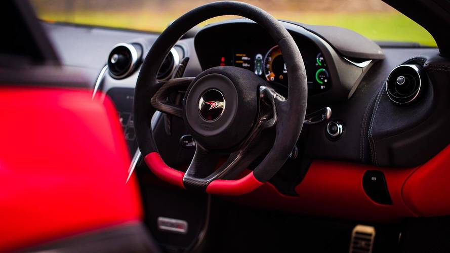 Valentine's Day McLaren 570S Spider