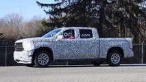 2019 Chevrolet Silverado spy photo